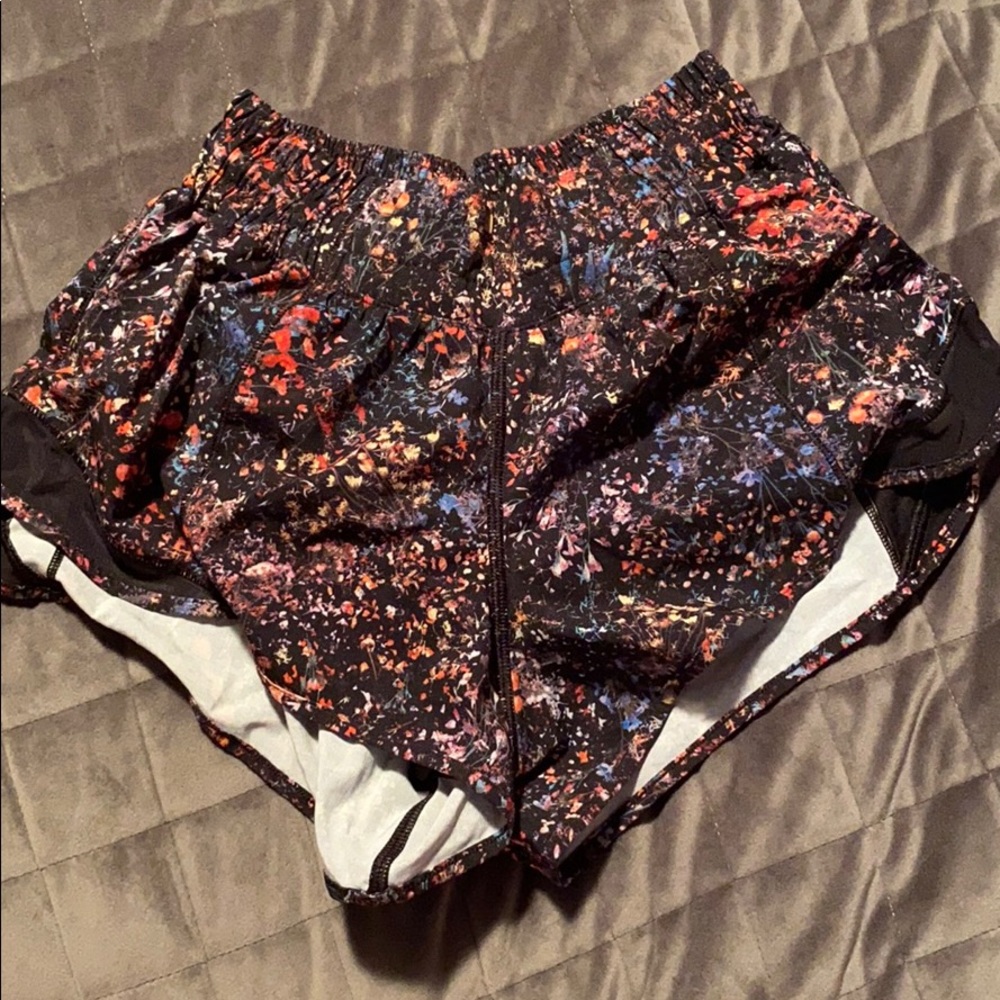 Lululemon shorts size 2